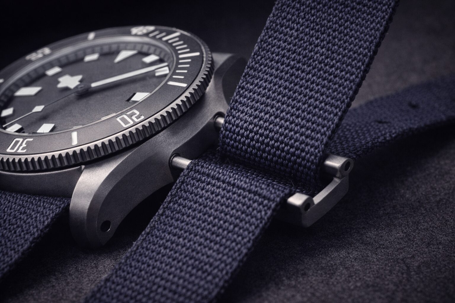 FXDの固定バーに注意